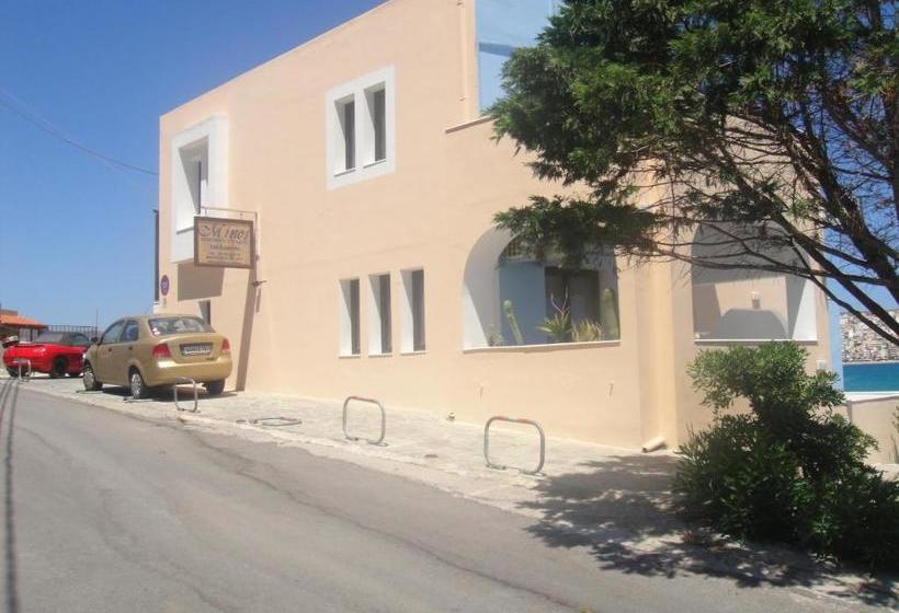 Minos Apartments & Studios