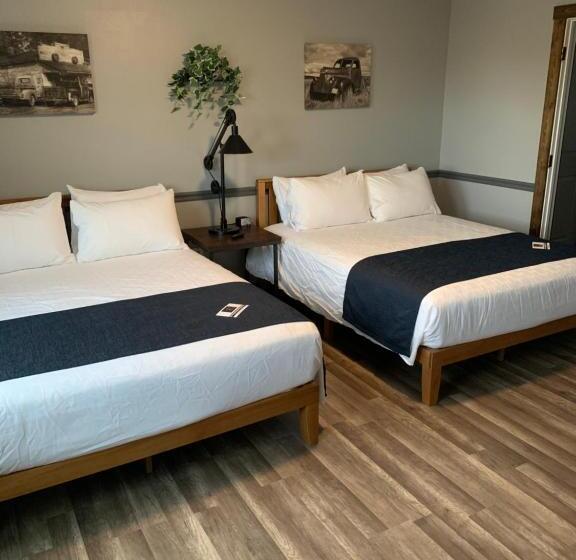 فندق على الطريق The Beaverhead Lodge