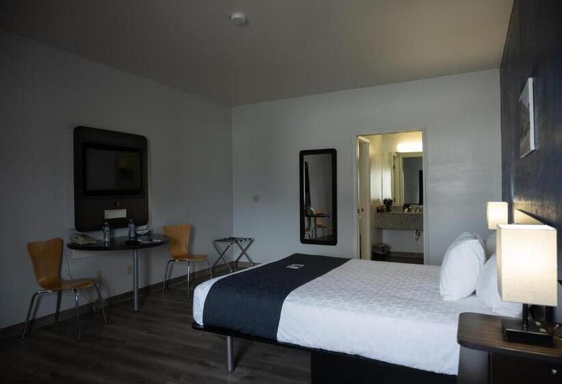 فندق على الطريق The Beaverhead Lodge