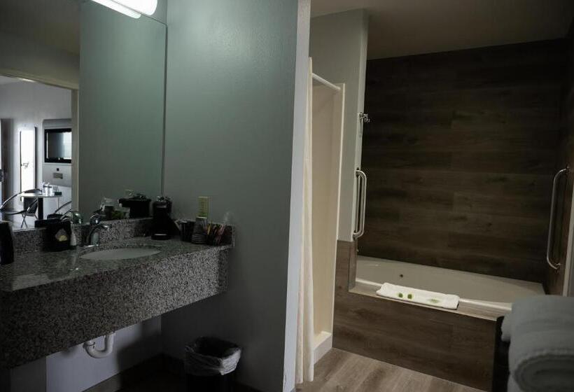 فندق على الطريق The Beaverhead Lodge