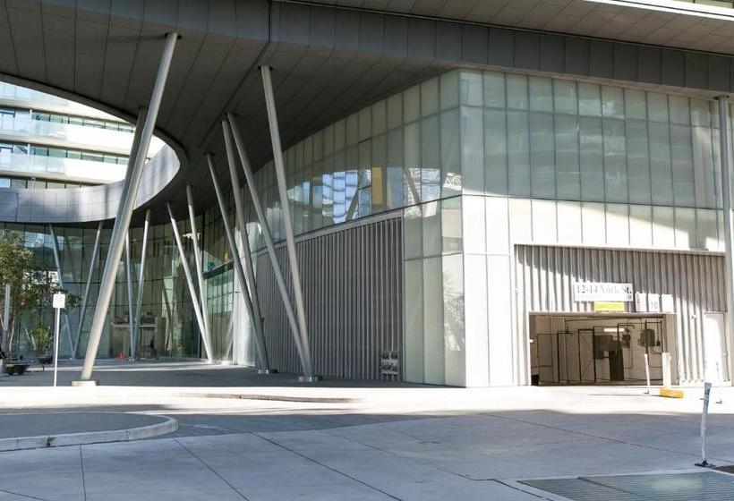 Royal Stays Furnished Apartments Entertainement District