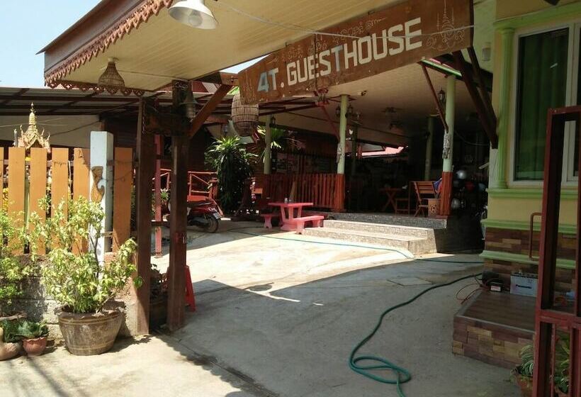 پانسیون 4t Guesthouse