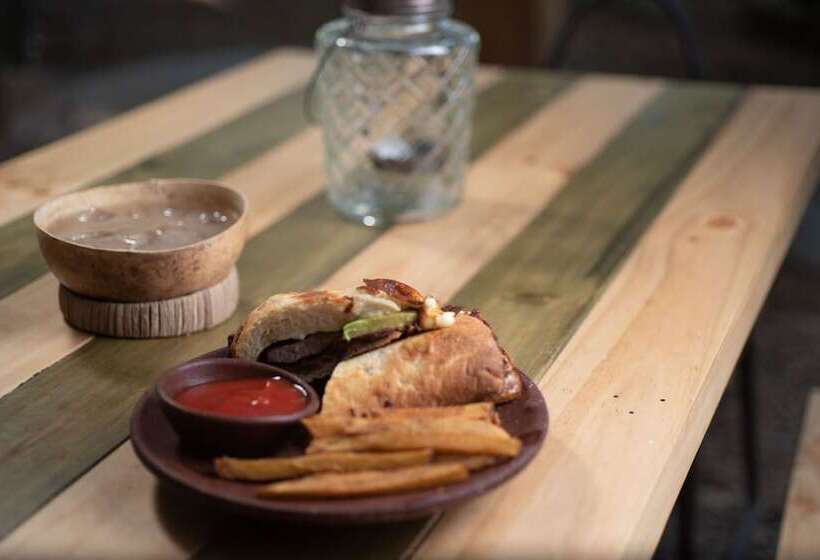 ペンション Casa 1800 Suchitoto