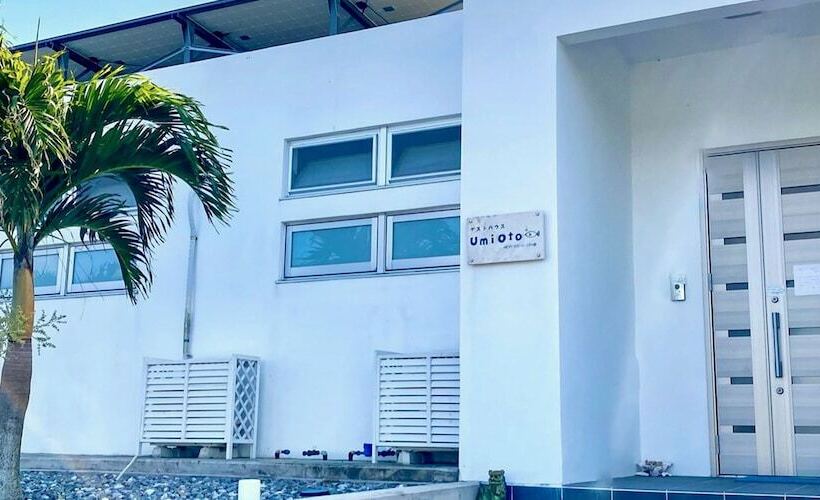 بنسيون Umioto ウミオト 夫婦 カップル 女性一人旅に大人気のナイトプール付き ゲストハウス 宮古島