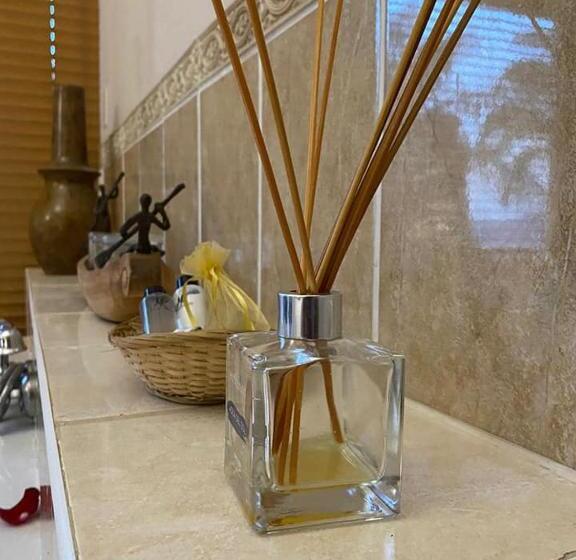 بنسيون La Dolce Vita Guest House
