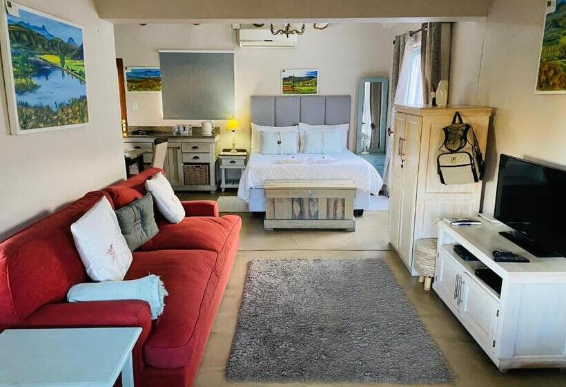 بنسيون Oaksrest Vineyards Guest Farm