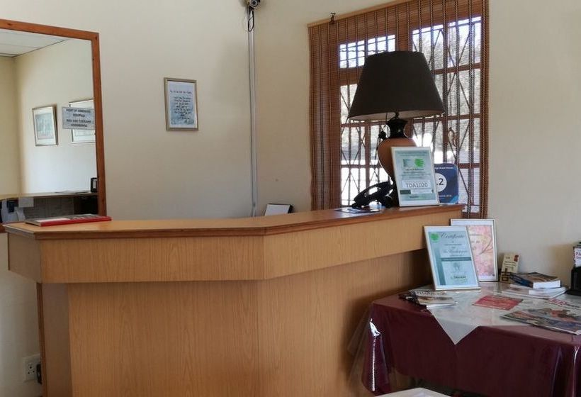 ペンション 9 On Rigg Self Catering Accommodation