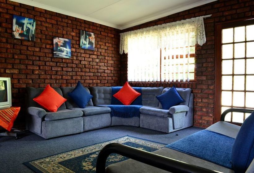 ペンション 9 On Rigg Self Catering Accommodation