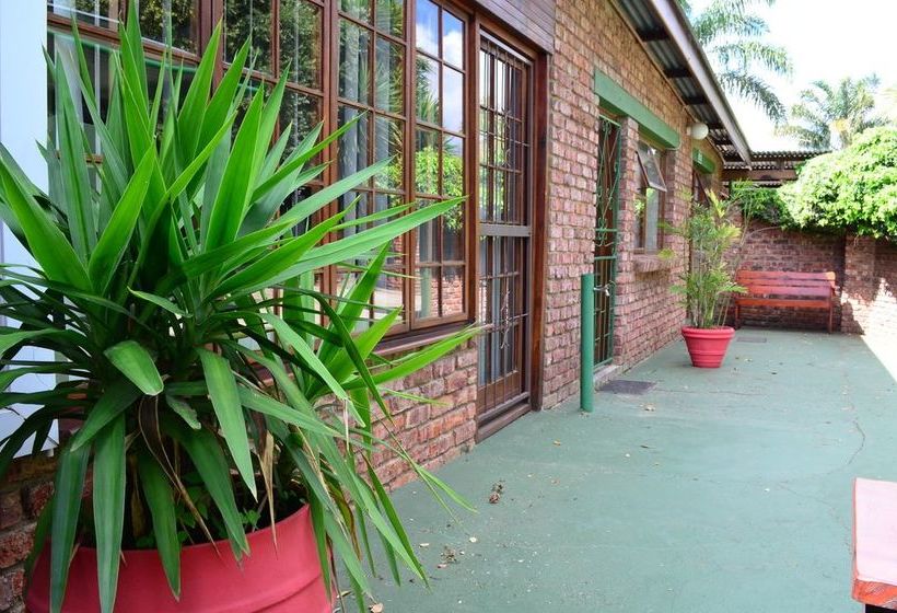 ペンション 9 On Rigg Self Catering Accommodation