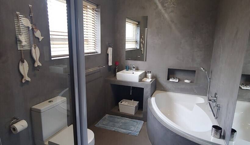 膳宿费 White Shark Guest House