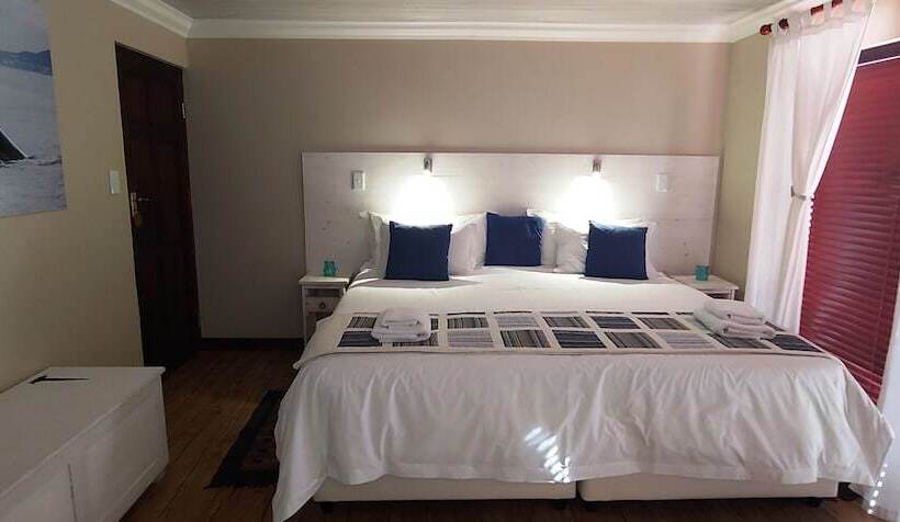 膳宿费 White Shark Guest House