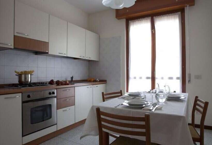 Отель Health House