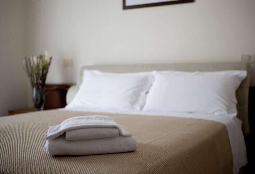 Отель Health House