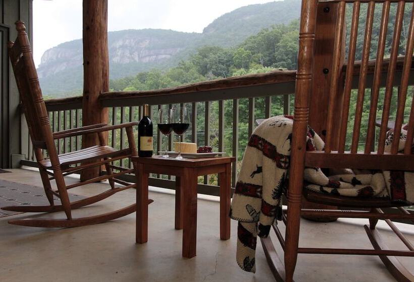 The Esmeralda Inn At Lake Lure