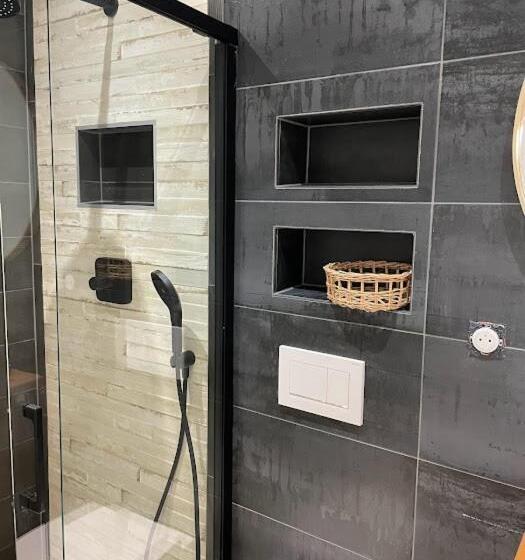 Bed and Breakfast Basel Airport Garden