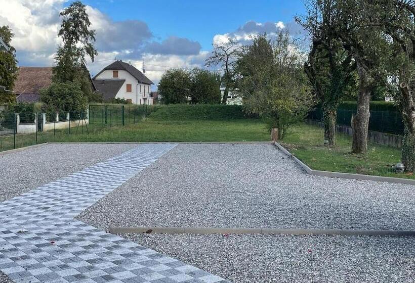 Bed and Breakfast Basel Airport Garden