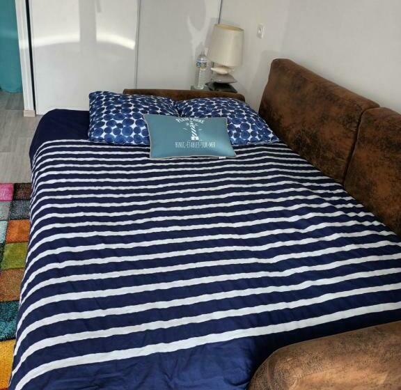 مبيت وإفطار Chambre D Hôte Privative  La Maison Bleue à La Mer