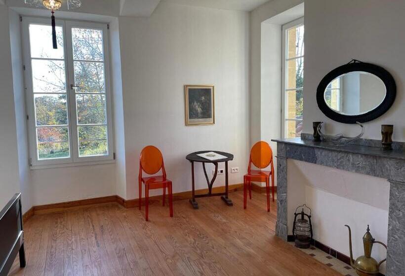 צימר Domaine Le Berdoy