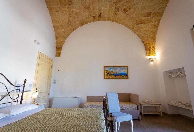 ベッドアンドブレックファースト Villa Giardino Delle Zie  Possibilità Di Servizio Mezza Pensione Cena Al Tavolo Colazione Vicino Osp