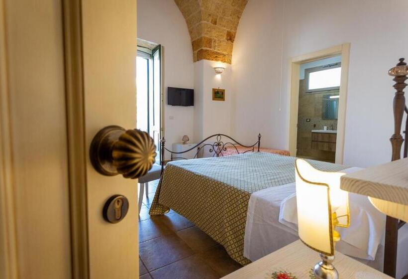 ベッドアンドブレックファースト Villa Giardino Delle Zie  Possibilità Di Servizio Mezza Pensione Cena Al Tavolo Colazione Vicino Osp