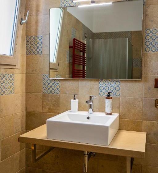 ベッドアンドブレックファースト Villa Giardino Delle Zie  Possibilità Di Servizio Mezza Pensione Cena Al Tavolo Colazione Vicino Osp