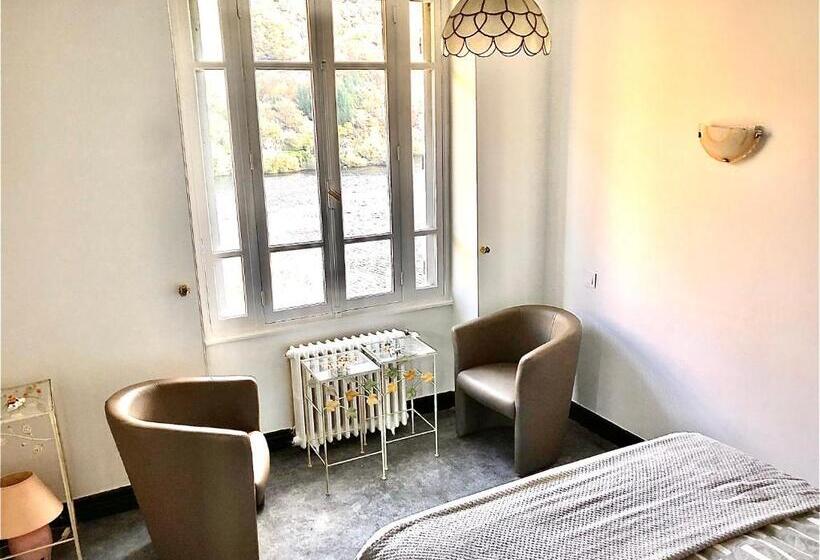 민박 Le Chambon, Chambres D Hôtes