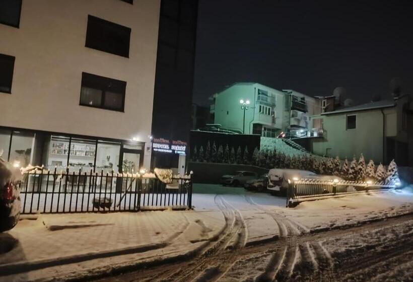 تختخواب و صبحانه Malena