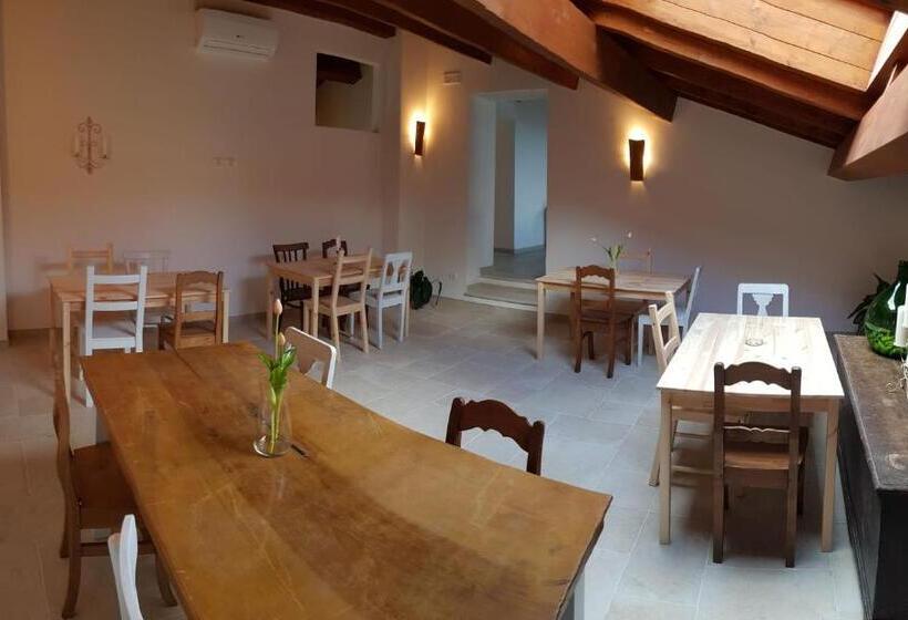 Gárgara Bed And Breakfast