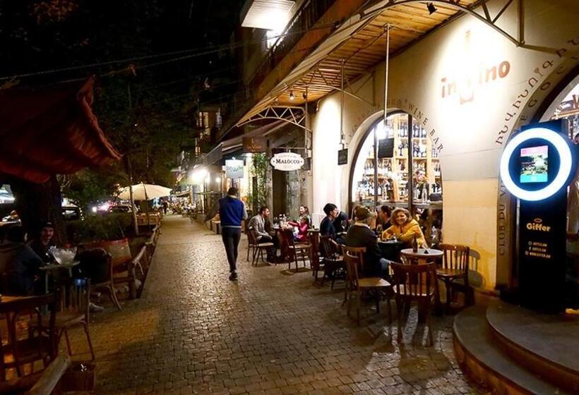 호텔 Arami By Downtown