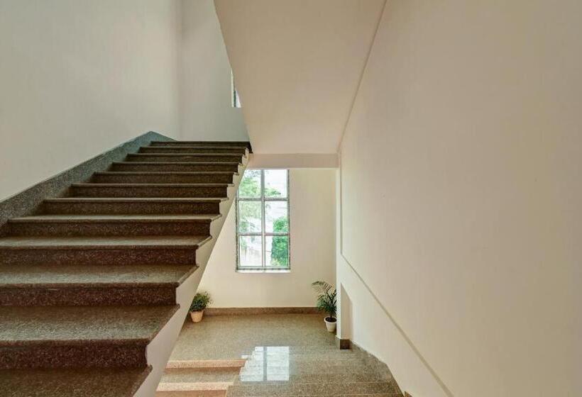 هتل Oyo Flagship 81402 The Brahmaputra Homestay