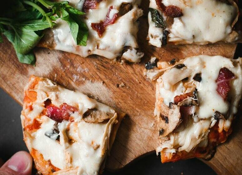 Roomshala 080 Hotel Kings