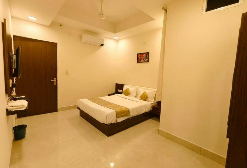 هتل Veer Palace Near Udaipole Udaipur