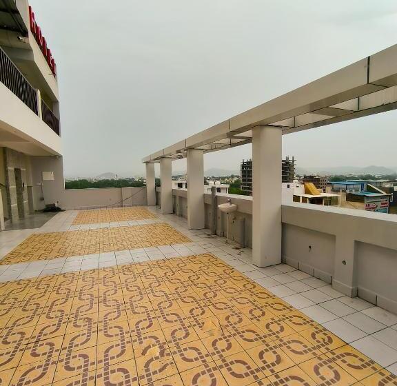 هتل Veer Palace Near Udaipole Udaipur