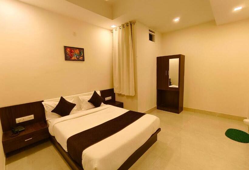 هتل Veer Palace Near Udaipole Udaipur