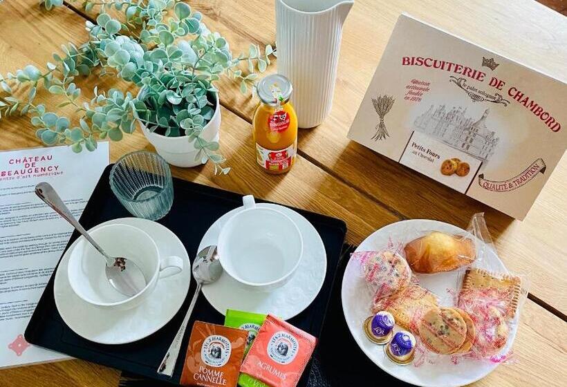 Château De Beaugency, Junior Suite La Loge