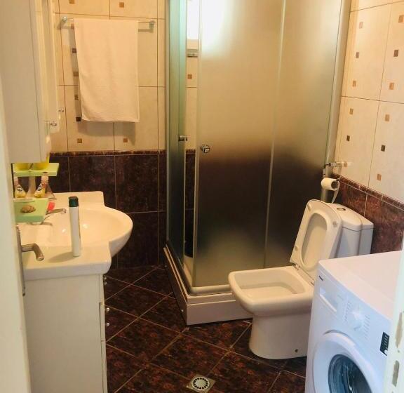 ペンション A&a House