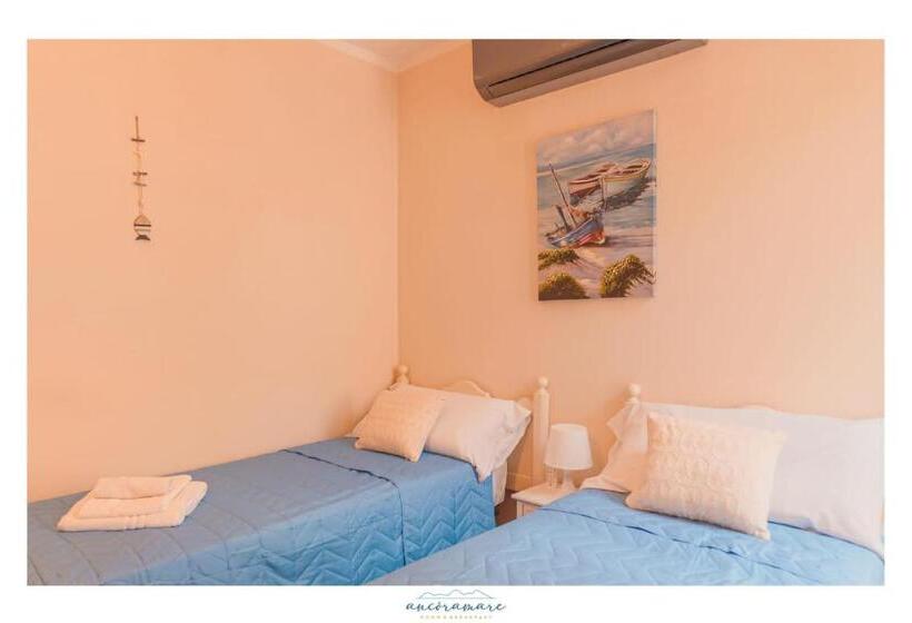 פנסיון Ancóramare