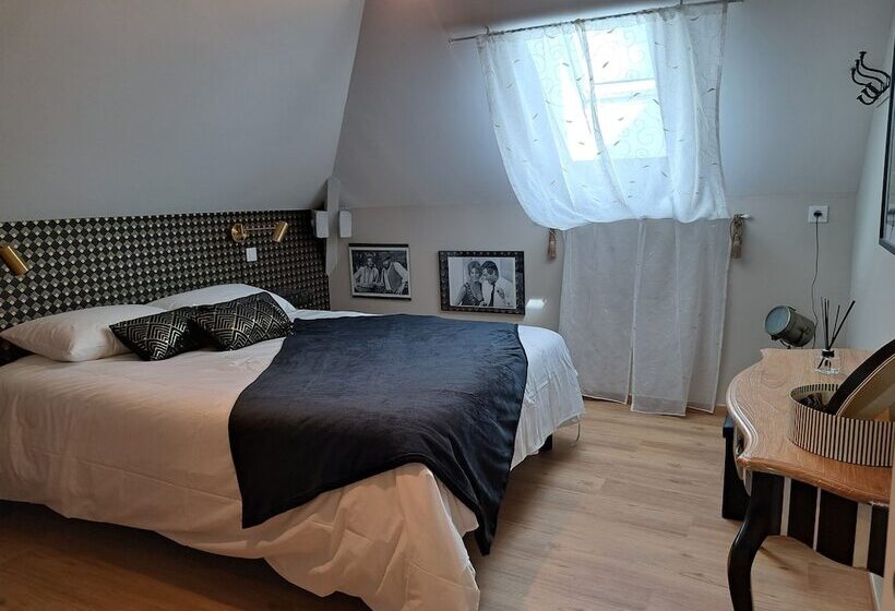 Пансион Au Milieu Coule La Garonne