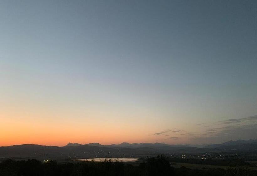 پانسیون Eco Family Guest House