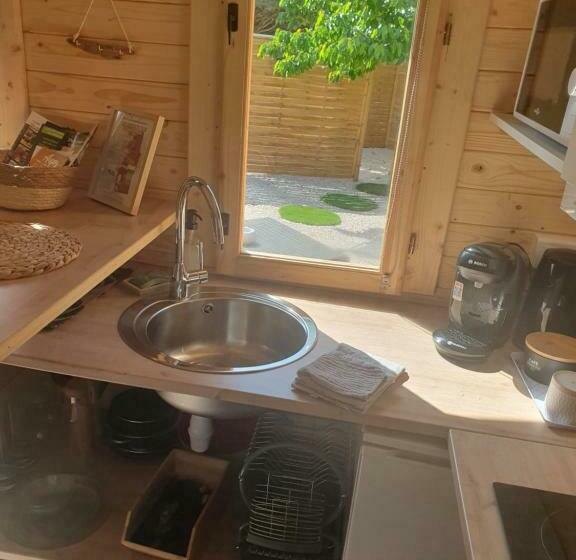 膳宿费 Lalexandrie