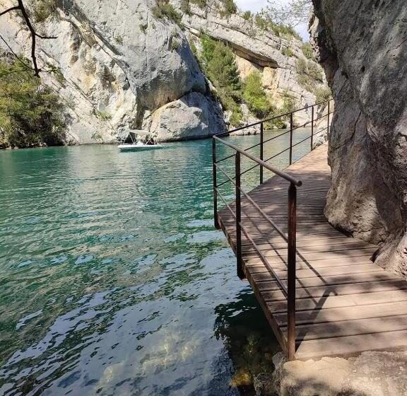 膳宿费 Lalexandrie