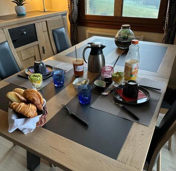 بنسيون Les Jardins De Caribole