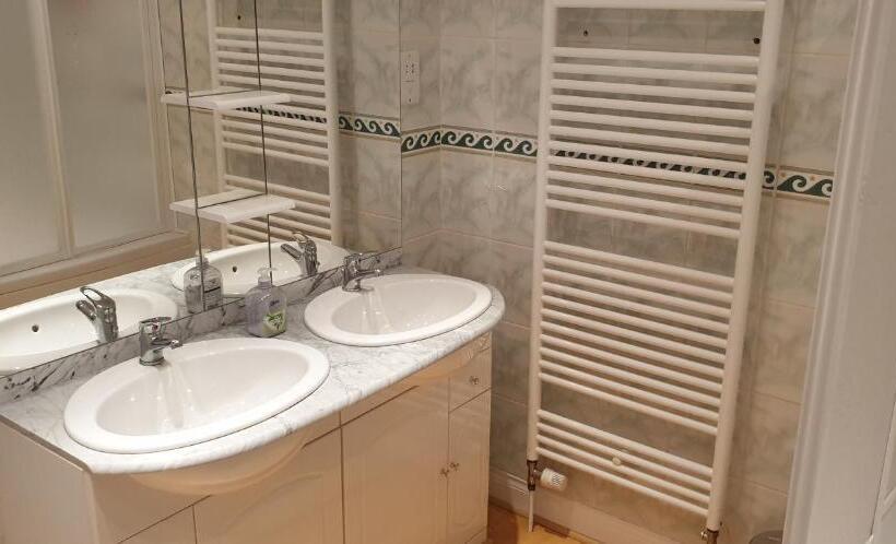 ペンション Relax Au Coeur Du Morvan