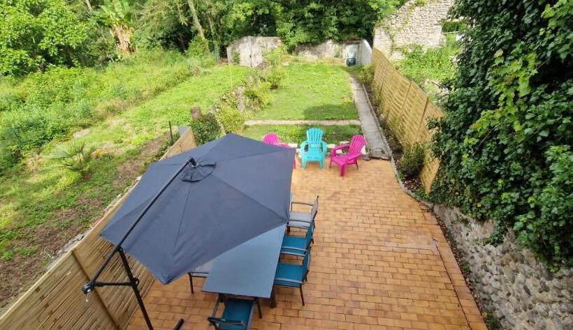 펜션 Spacieuse Suite Maison De Ville   4 Personnes