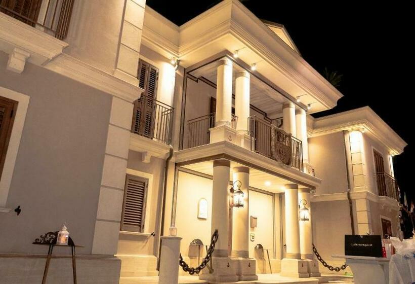 بنسيون Villa Caleo