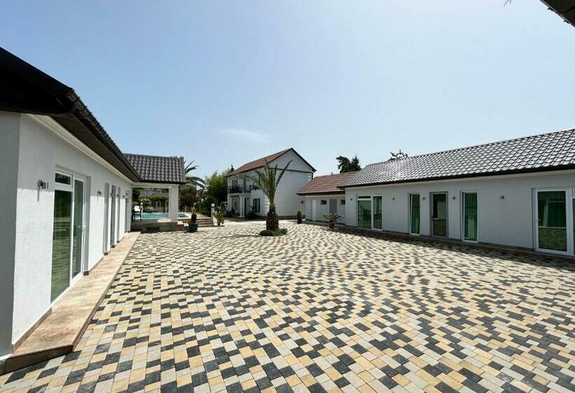 Pensionat White Villas In Batumi