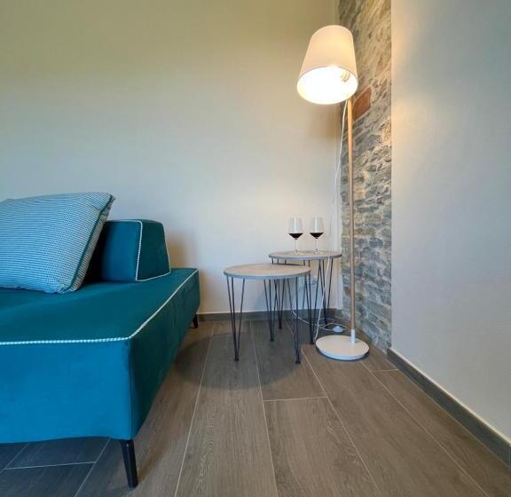 אתר נופש Le Cornici   Cascina Di Charme