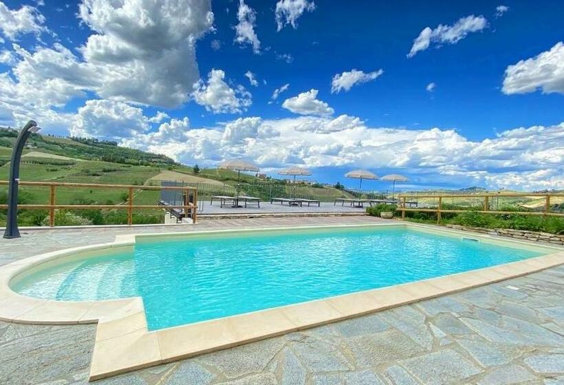 אתר נופש Le Cornici   Cascina Di Charme