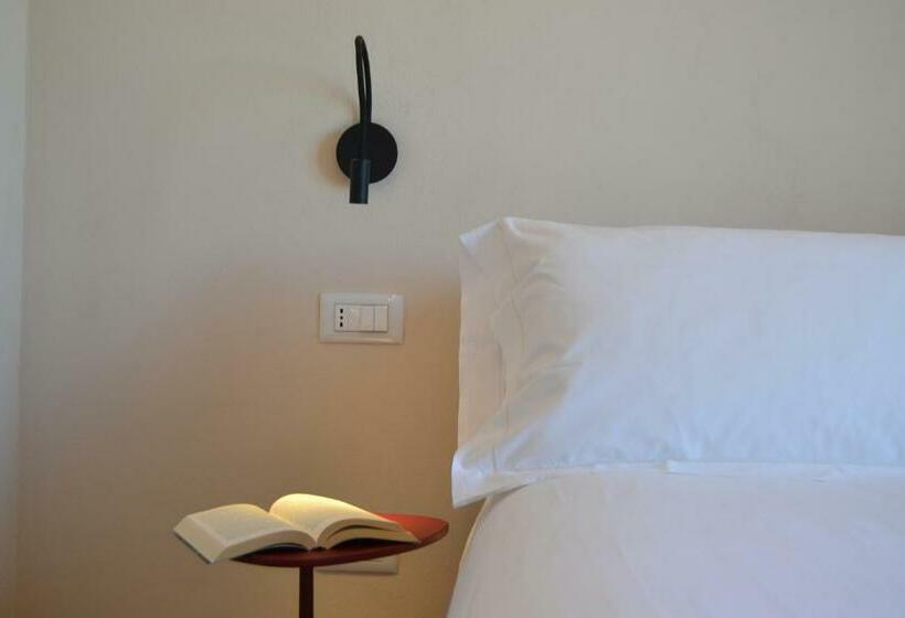 אתר נופש Le Cornici   Cascina Di Charme