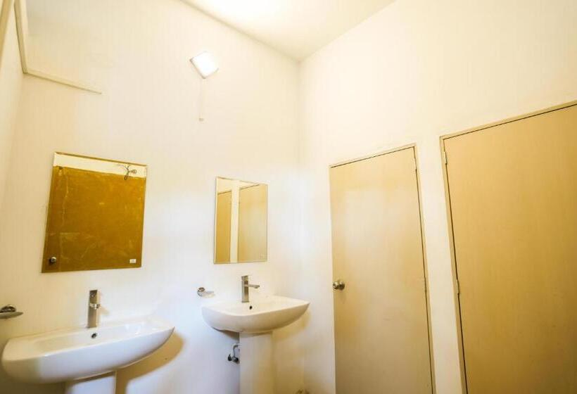 Курорт Malala Retreat